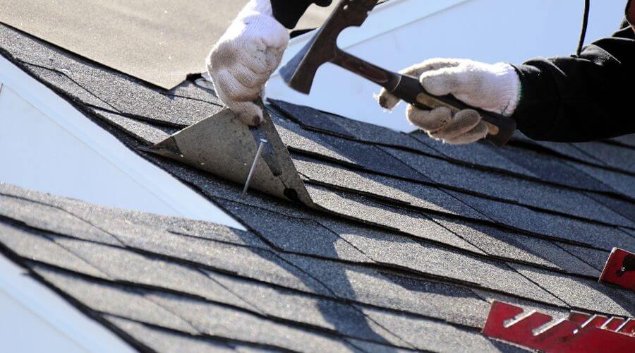 Expert Emergency Roof Repairs services in Kingsville, OH